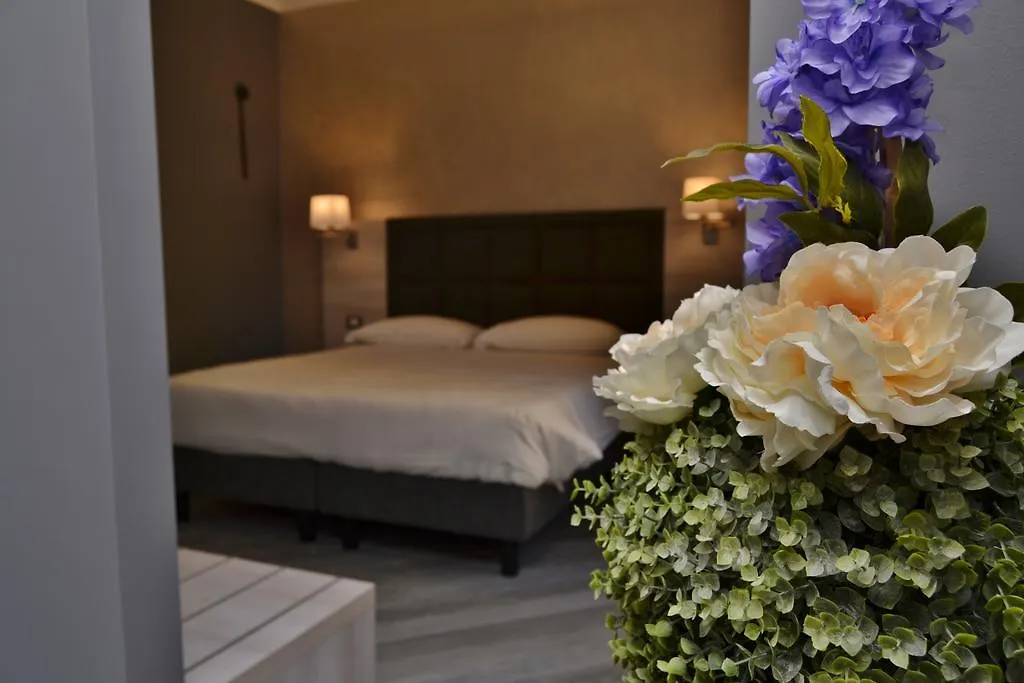 B&B Sylva Suites